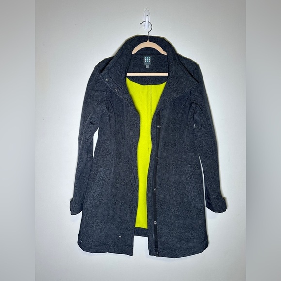 Title nine Jackets & Blazers - Title Nine T9 Peacekeeper Insulated Gray Wind Resistant Jacket Size Medium